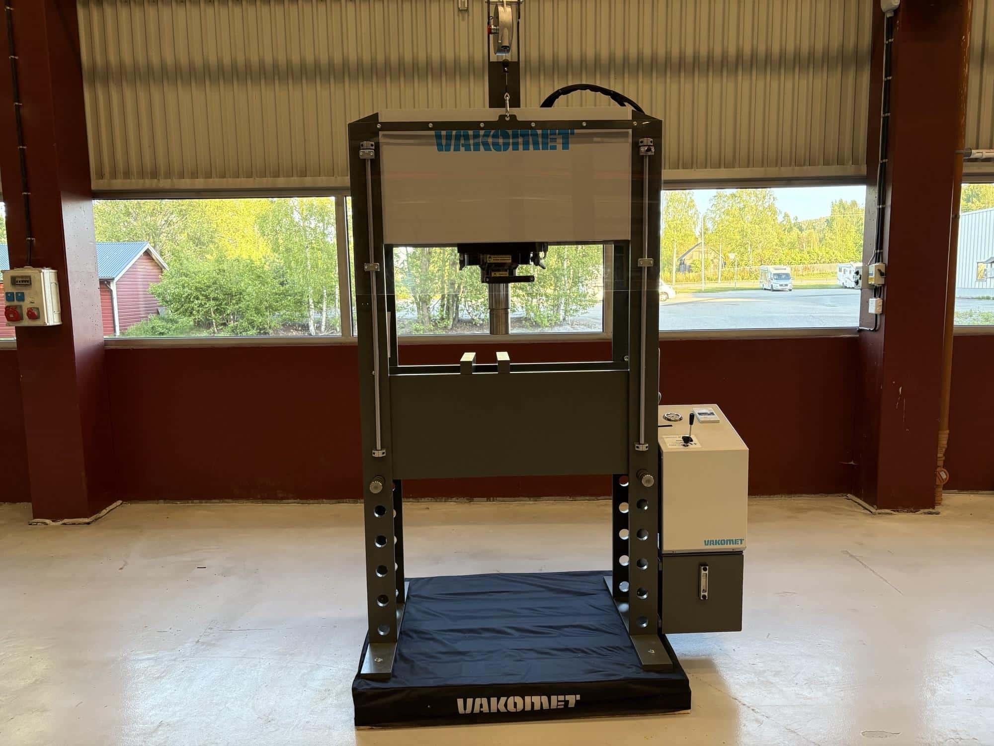 VAKOMET verkstadspress KR1000 MC
